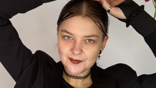 Free Nude CarinaClint