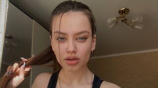 Free Nude CarmenWilliams