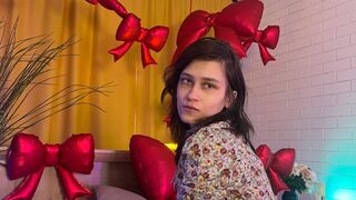 Free Nude CarolBlake