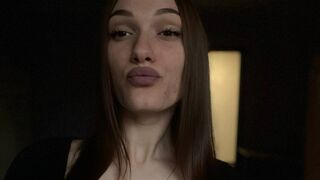 Free Nude CarolainGilbert