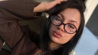 Free Nude CassidySton