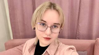 Free Nude CecilDayan