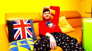 Free Nude CharlieDawson