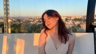 Free Nude ChiaBridgford