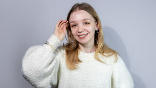 Free Nude ChloeSuttonfield