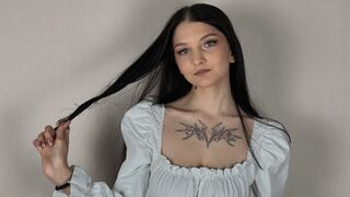Free Nude ChristyRoe