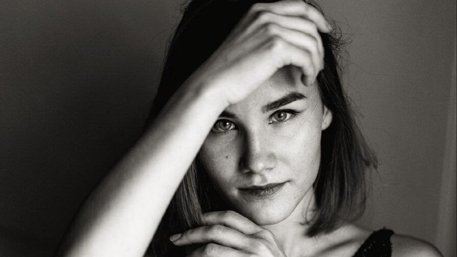ClareFlorence Nude