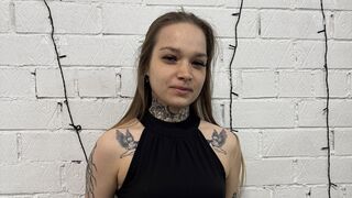 Free Nude ClarethaSchanck