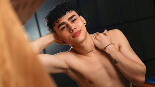 Free Nude CristopherWalker