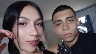 Free Nude DakotaAndDerek