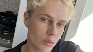 Free Nude DannyTeeth