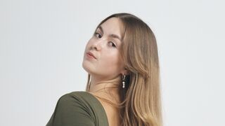 Free Nude DebbieMiller