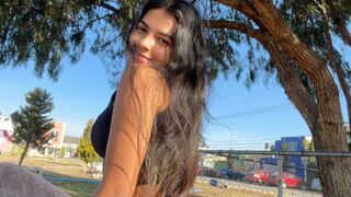 Free Nude DeviColins