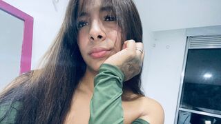 Free Nude DianaCarperter