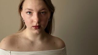 Free Nude DianaGigantino