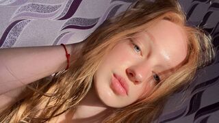 Free Nude DoreenNitz