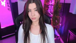 Free Nude EdieWillow