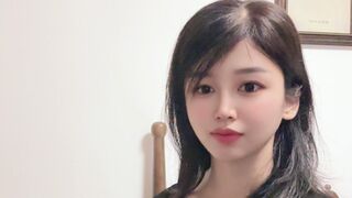 Free Nude EdithHazel