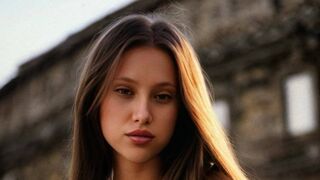 Free Nude EileenPostley