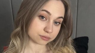 Free Nude ElisabethCrysten