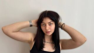 Free Nude EloisPallotta