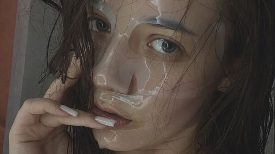 ElwineFlood Nude
