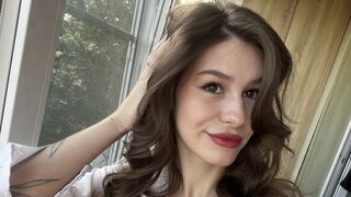 Free Nude EmillySparks