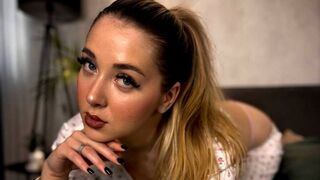 Free Nude EmilyHawke