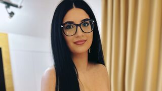 Free Nude EmilyRosie
