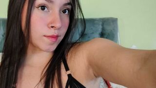 Free Nude EmilyWhitmore