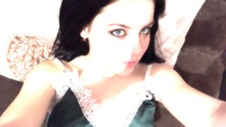 Free Nude EmmaLuvv