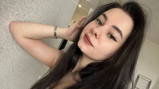 Free Nude ErinRose