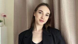 Free Nude EsmeBennett