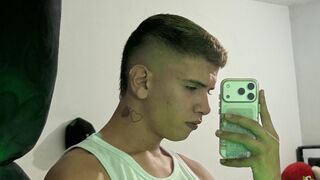 Free Nude EthanBlaze