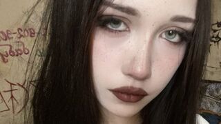 Free Nude EtheleneKatra