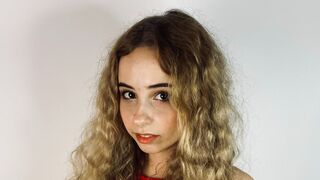 Free Nude EugeniaGroomes