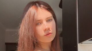 Free Nude EvaLovilova