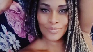 Free Nude EvelyneFernanda