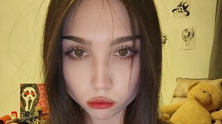 Free Nude EvelynnKriebel