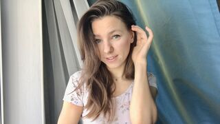 Free Nude FloraWildy
