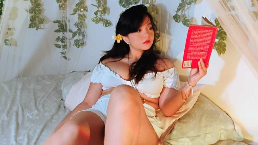 FlorynCottonn Nude