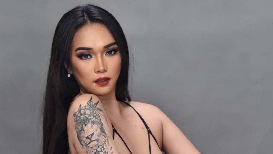 FranceSimoon Nude
