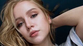 Free Nude GeorgenePeil