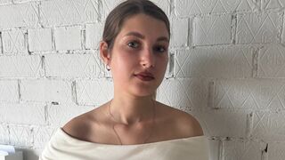 Free Nude GeralynMcgloster