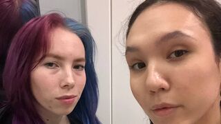 Free Nude GillianAndGlenna