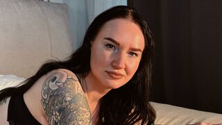 Free Nude GraceSchnieder