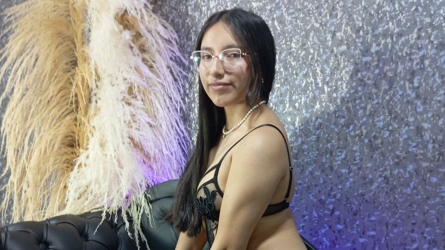 HallyMeison Nude