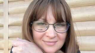 Free Nude HelenHazell
