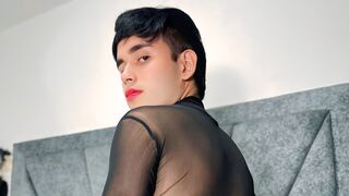 Free Nude HermesCastillo