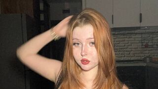 Free Nude HildeTobia